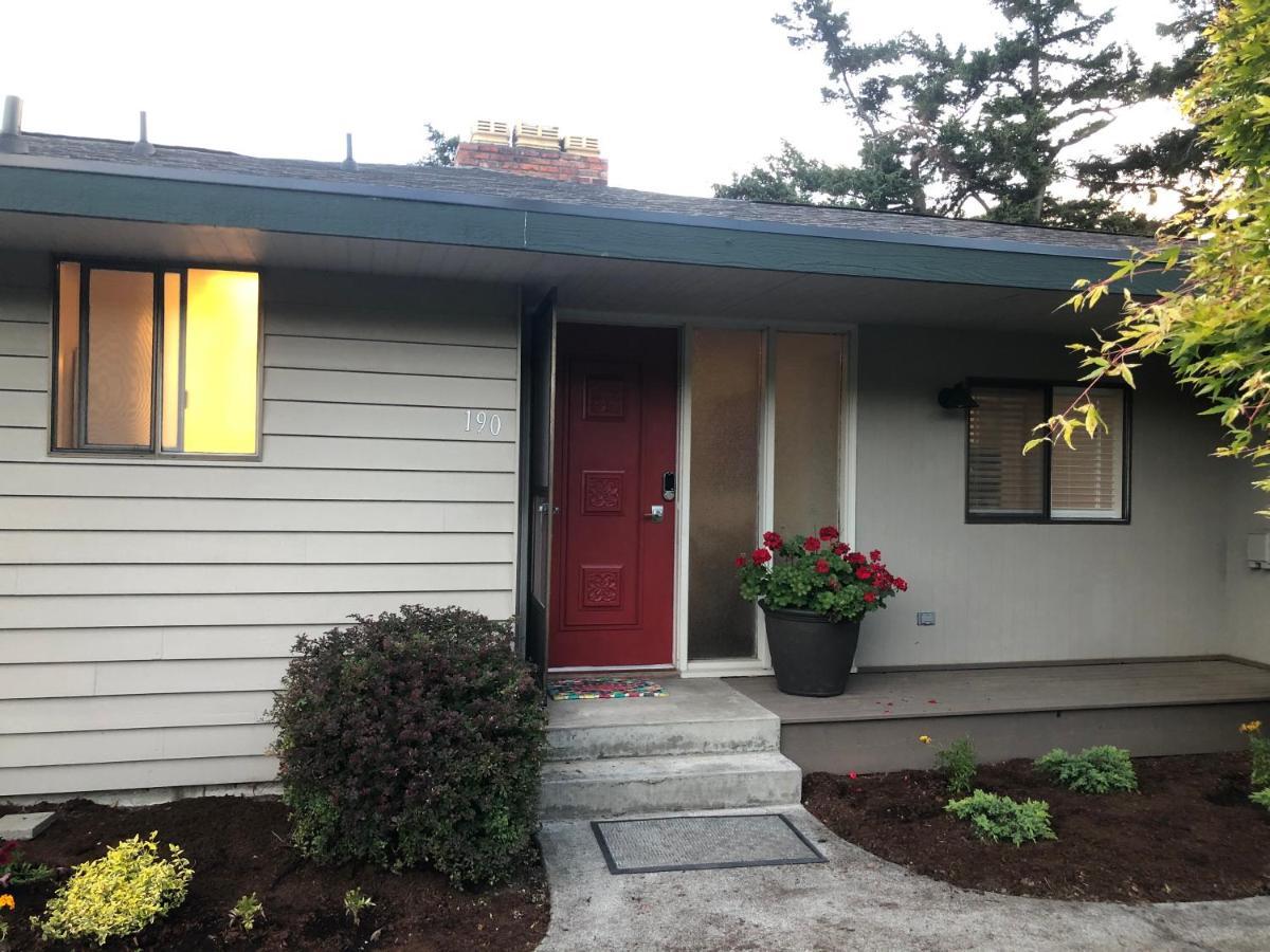 Villa Waterfront, Sunsets And Mountains Port Townsend Exterior foto